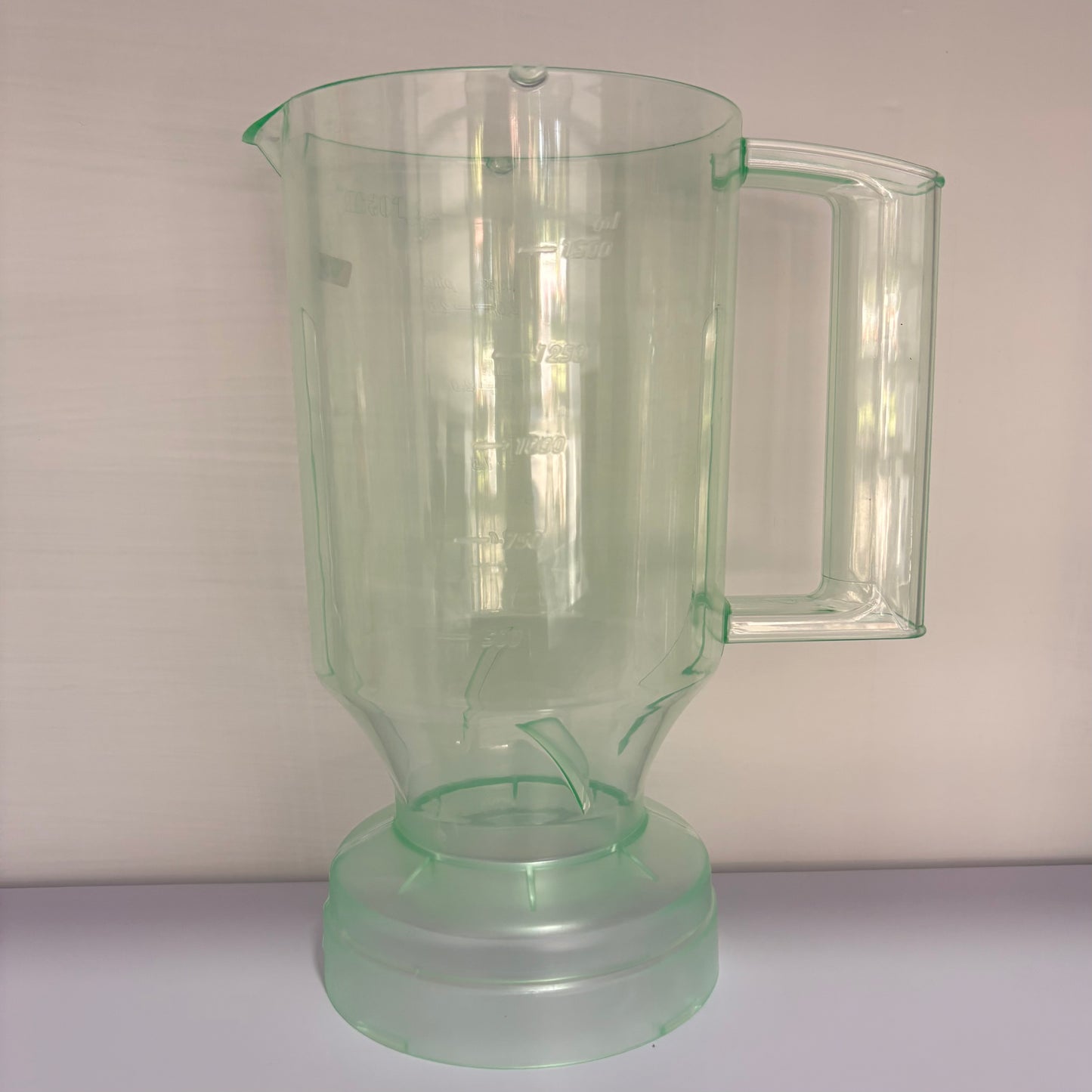 Vaso Phllips TOP